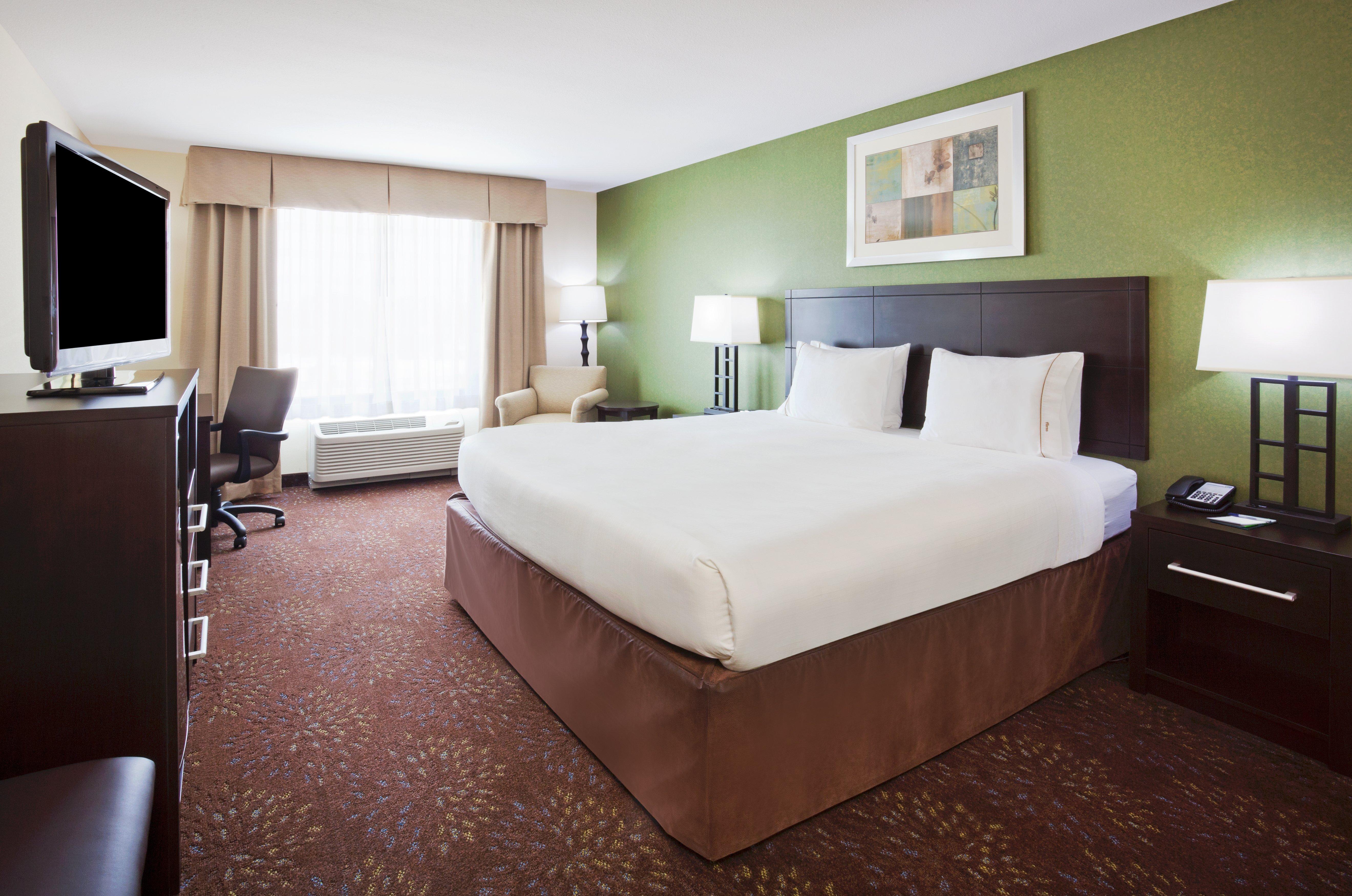 Holiday Inn Express And Suites Rochester West-Medical Center By Ihg Екстериор снимка